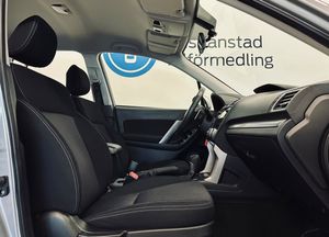 Subaru Forester bild 9