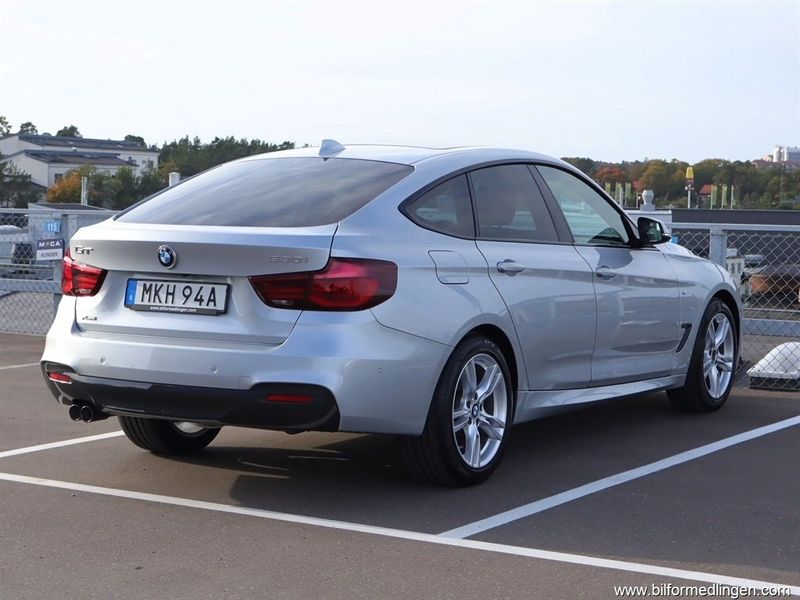 BMW 330 bild 4