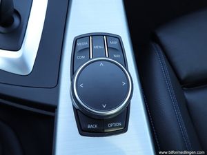 BMW 330 bild 13