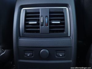 BMW 330 bild 15