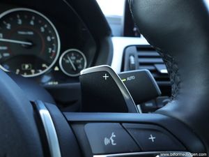 BMW 330 bild 16