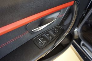 BMW 320 bild 10