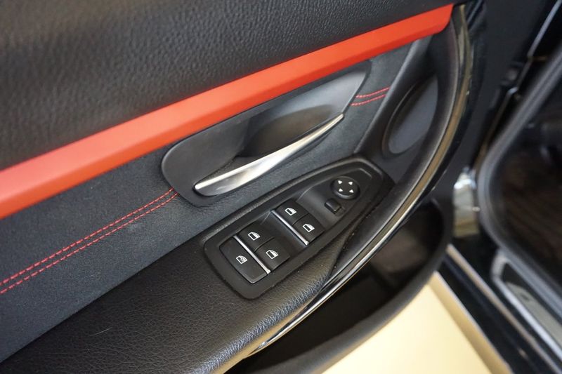 BMW 320 bild 10