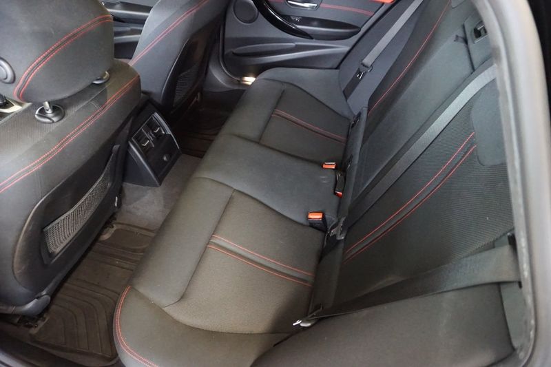BMW 320 bild 6