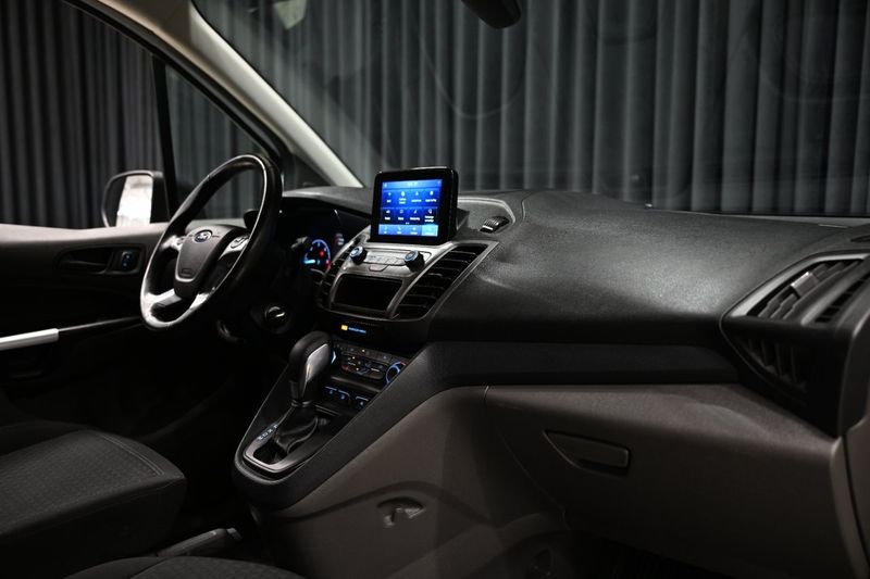 Ford Transit Connect bild 24