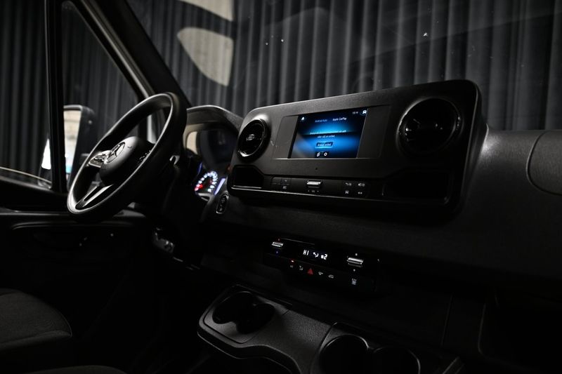 Mercedes Sprinter bild 29