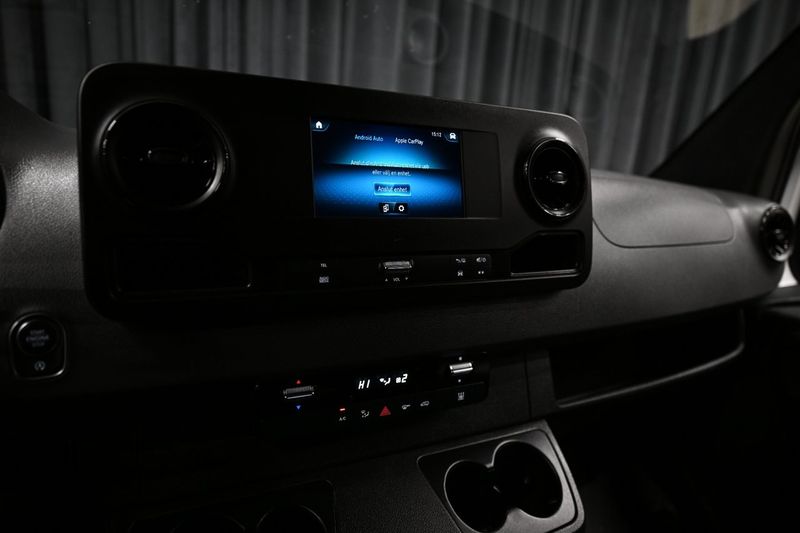 Mercedes Sprinter bild 24