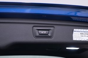 BMW 320 bild 7