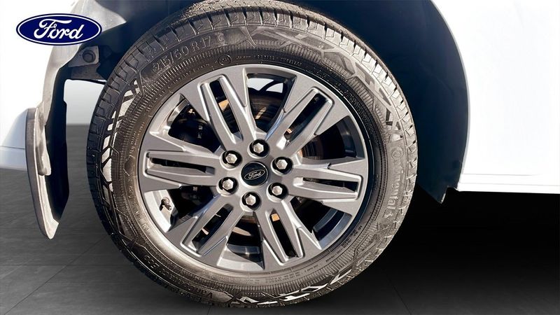 Ford Tourneo Custom bild 9