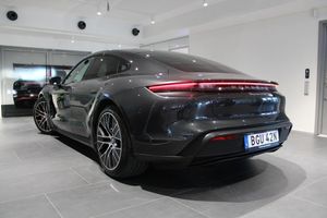 Porsche Taycan bild 2