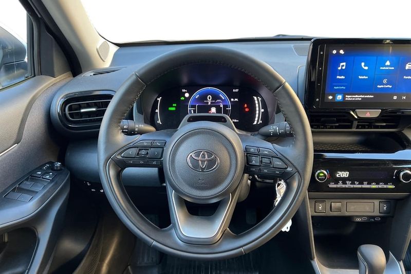 Toyota Yaris Cross bild 11
