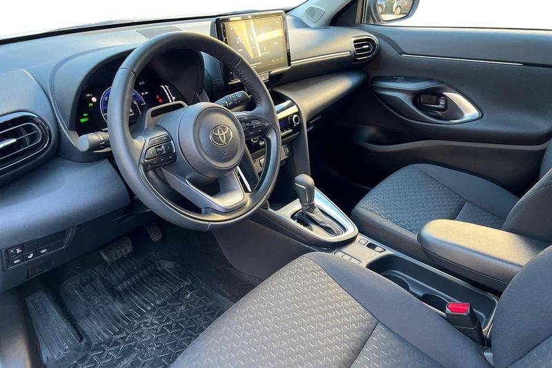 Toyota Yaris Cross bild 14