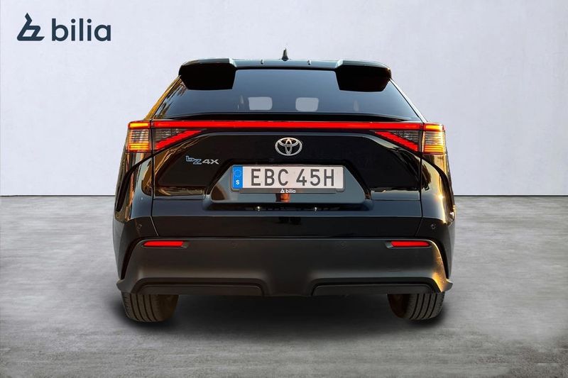 Toyota bZ4X bild 5