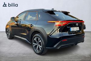 Toyota bZ4X bild 2