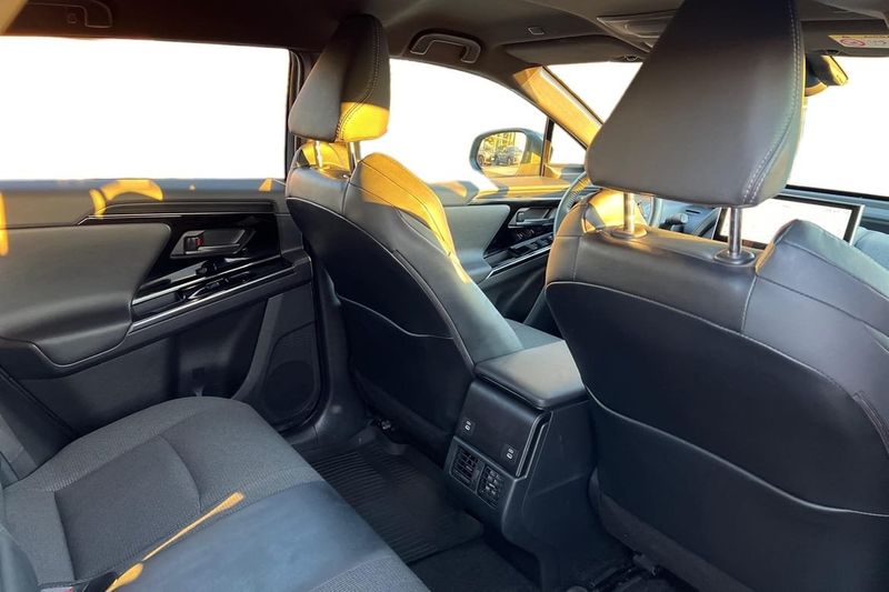 Toyota bZ4X bild 8
