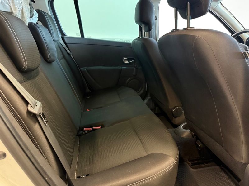 Renault Clio bild 7