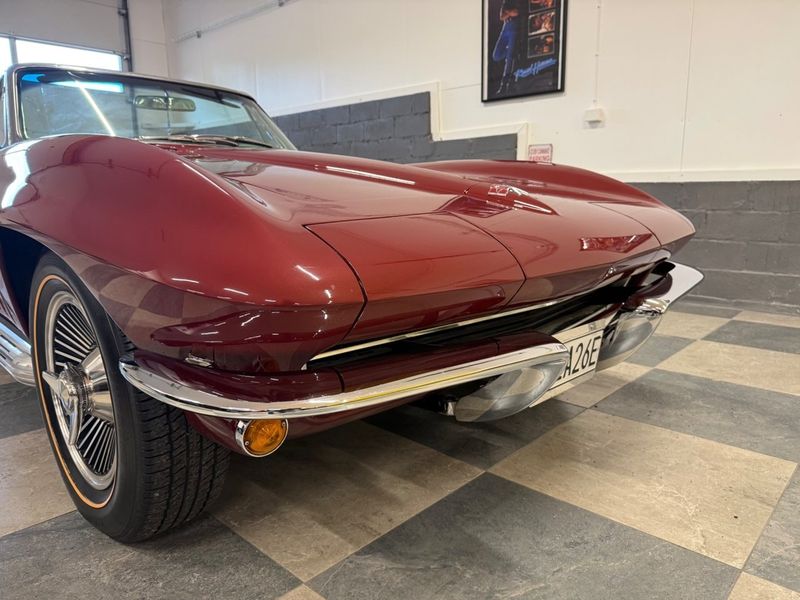 Chevrolet Corvette bild 23
