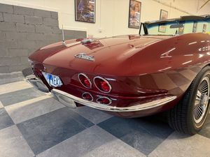 Chevrolet Corvette bild 18