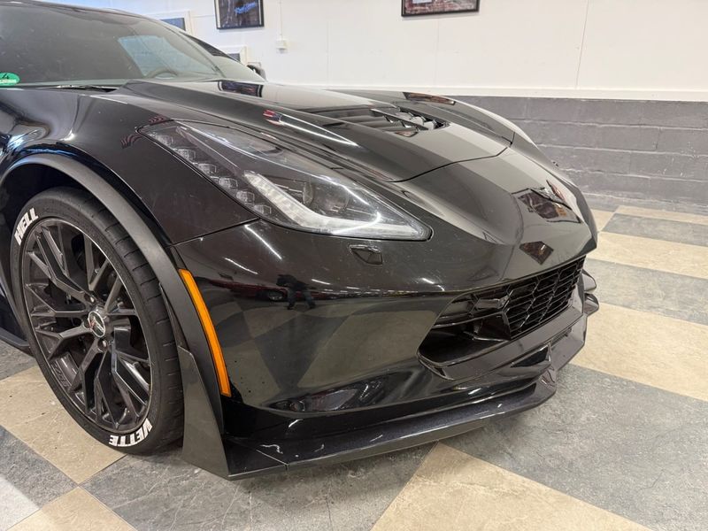 Chevrolet Corvette bild 16