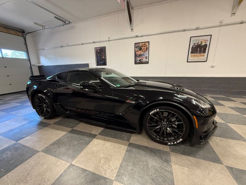 Chevrolet Corvette bild 2