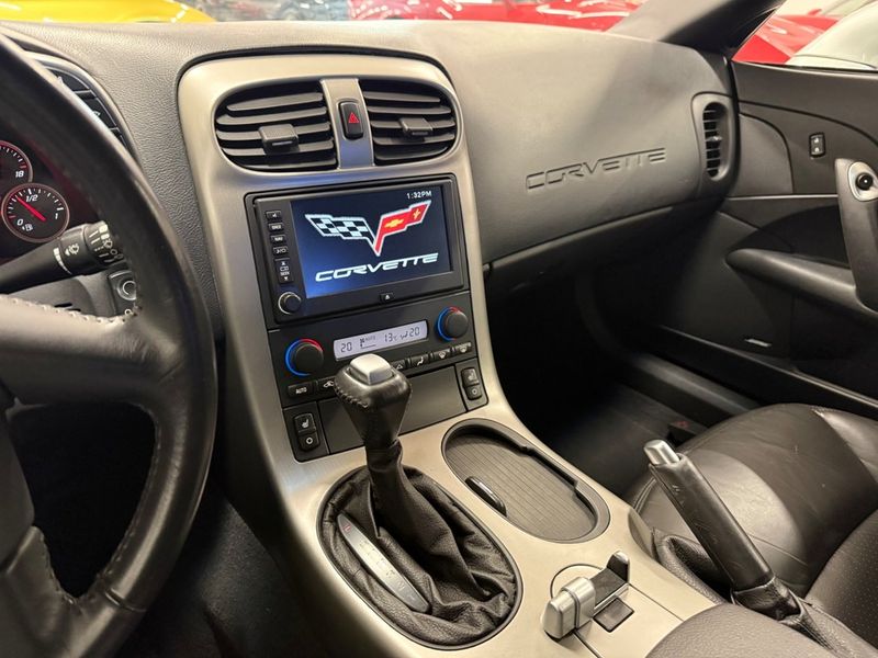 Chevrolet Corvette bild 23