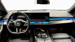 BMW i5 bild 4