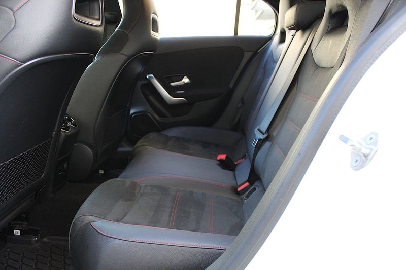 Mercedes A180 bild 16