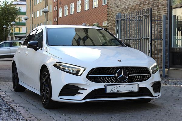 Mercedes A180 7G-DCT AMG Line Night Paket Euro 6 - 2021
