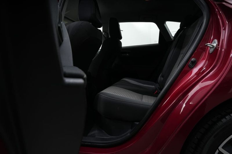 Toyota Auris bild 17