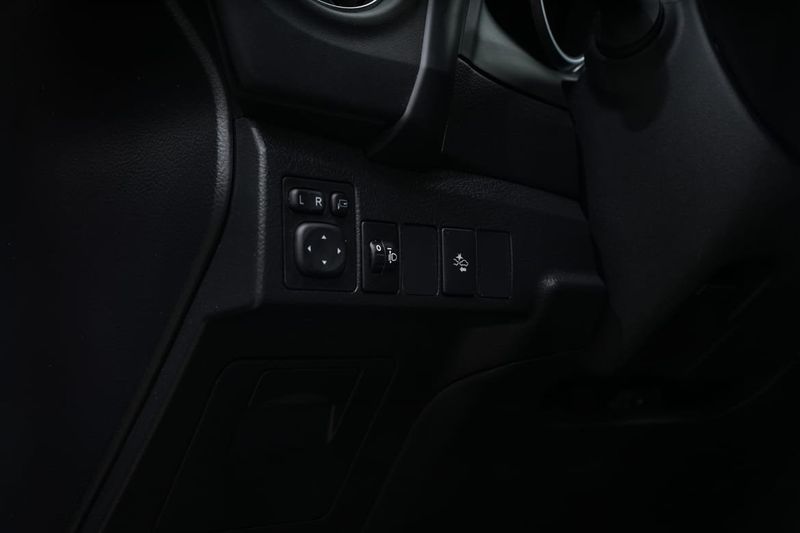 Toyota Auris bild 14