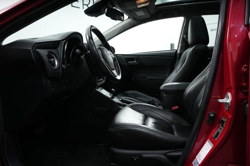 Toyota Auris bild 16