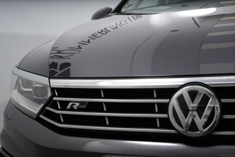 Volkswagen Passat bild 3