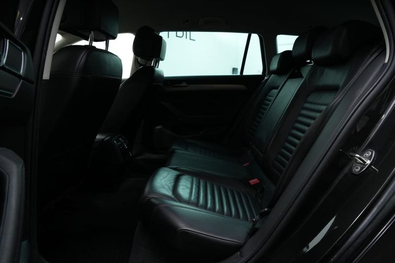 Volkswagen Passat bild 15