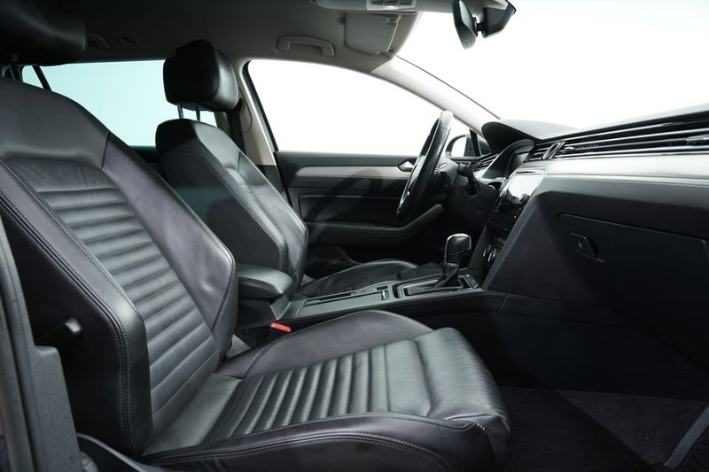 Volkswagen Passat bild 19