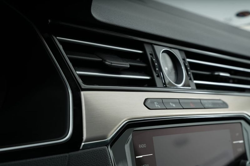Volkswagen Passat bild 14