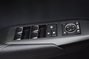 Lexus NX bild 20