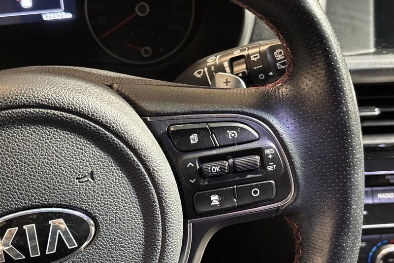Kia Optima bild 23