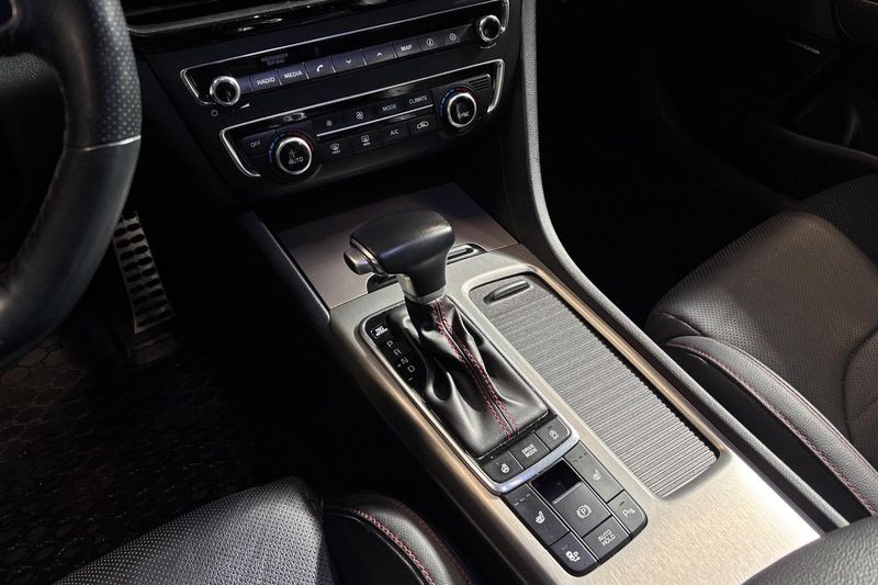 Kia Optima bild 22