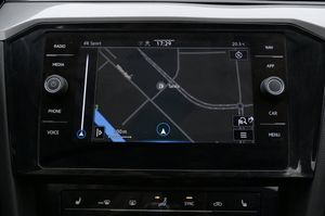 Volkswagen Passat bild 12