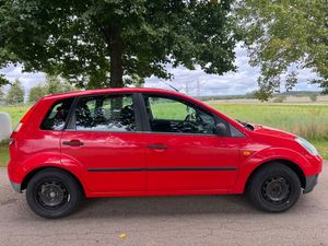 Ford Fiesta bild 8