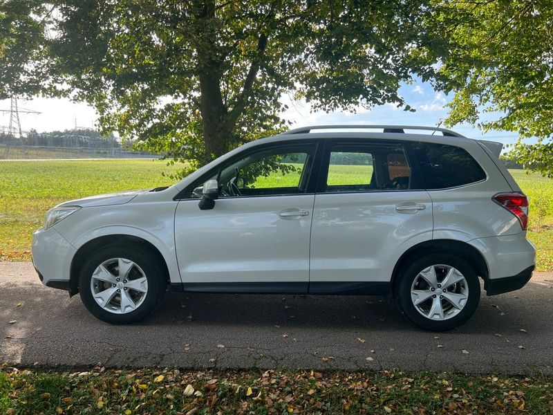 Subaru Forester bild 8