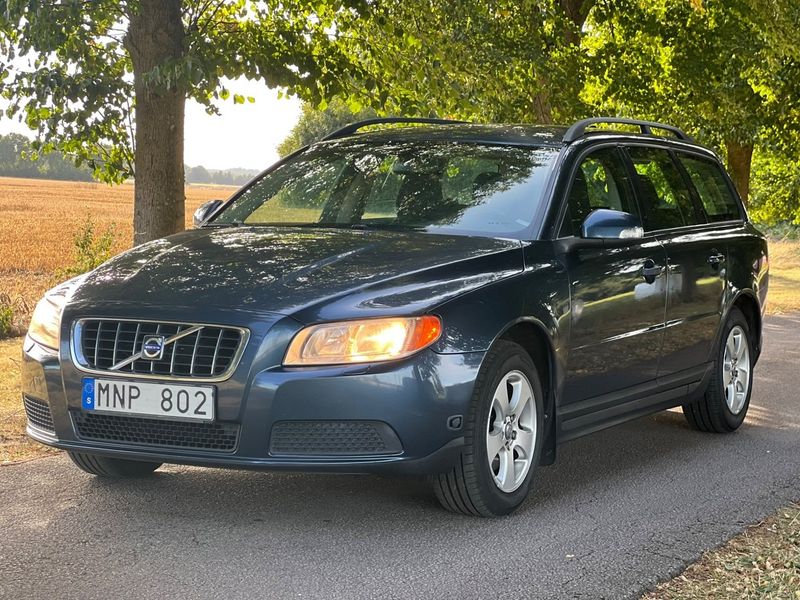 Volvo V70 bild 2