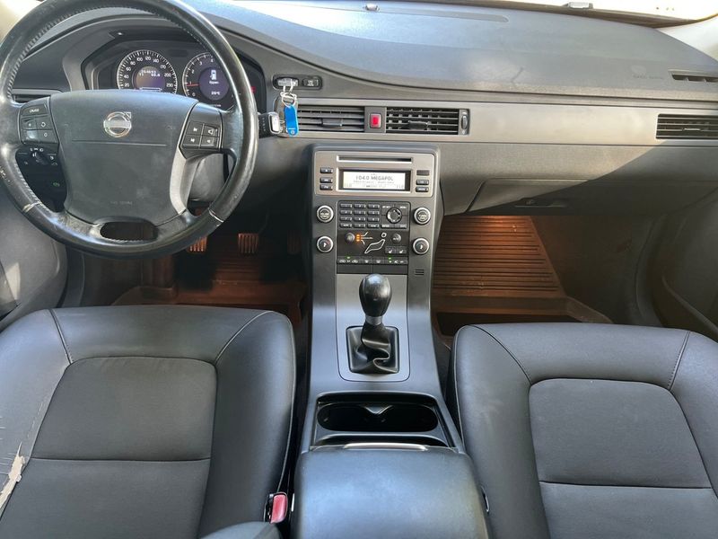 Volvo V70 bild 8