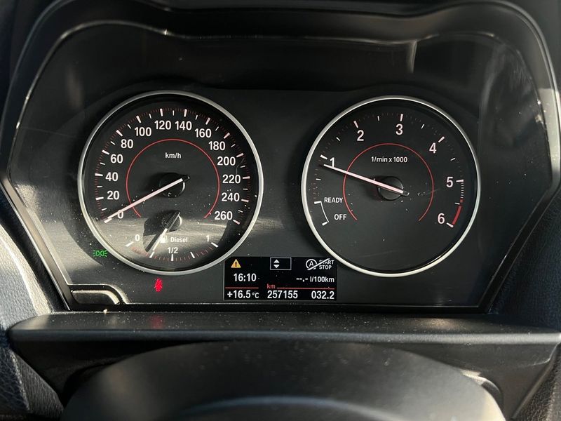 BMW 118 bild 17