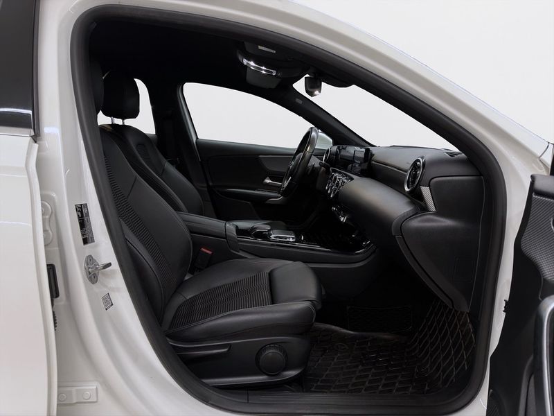 Mercedes A200 bild 14