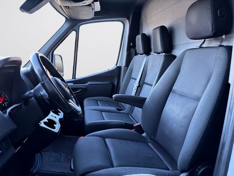 Mercedes Sprinter bild 12