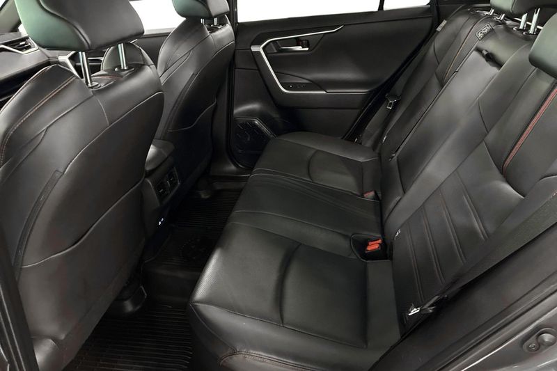 Toyota RAV4 bild 16
