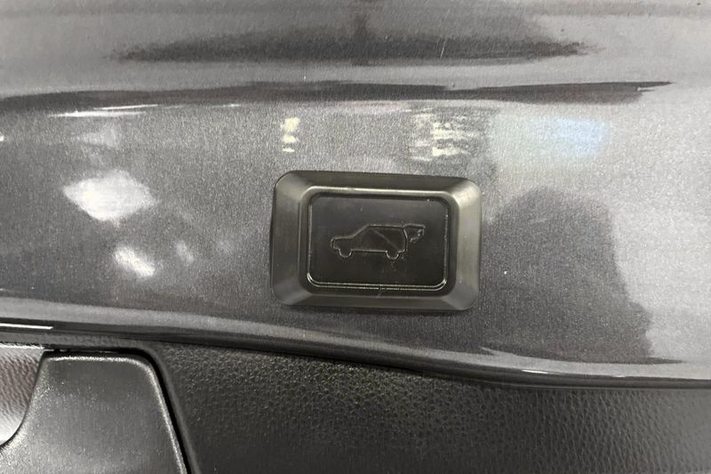 Toyota RAV4 bild 18