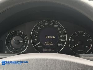 Mercedes E220 bild 9