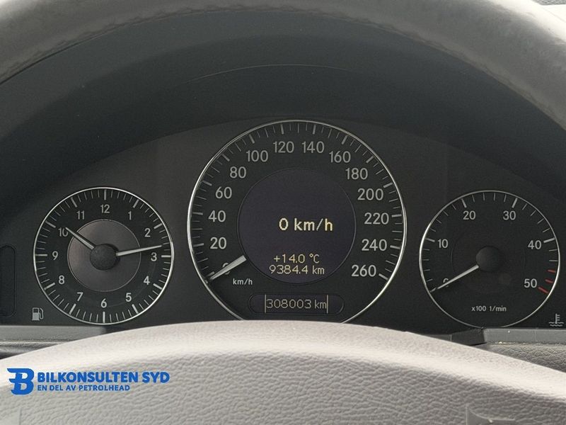 Mercedes E220 bild 9
